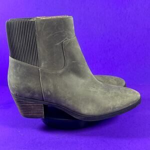 VIONIC Women's Gray/Green Waterproof Leather Shantelle Bootie Shoe Size 11-NEW
